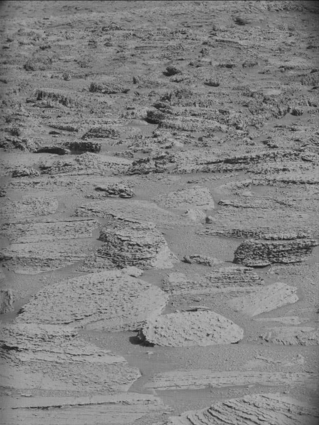 Sol 4523: Mast Camera (Mastcam)
