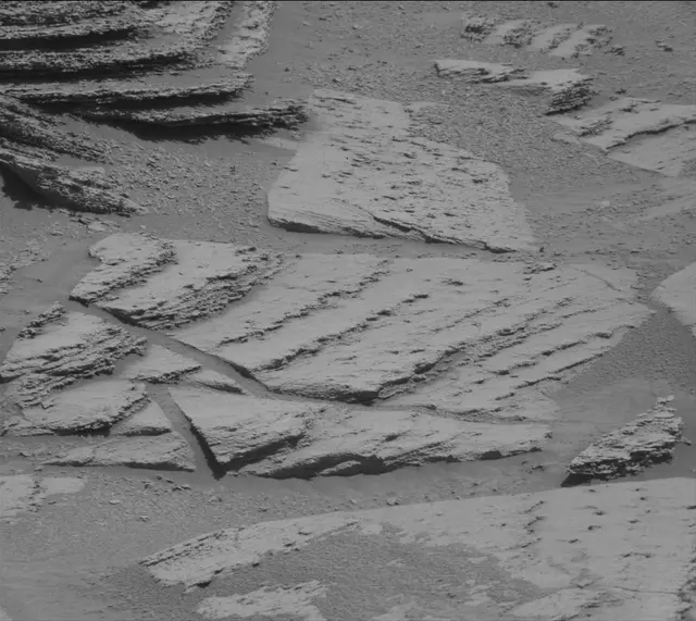 Sol 4523: Mast Camera (Mastcam)
