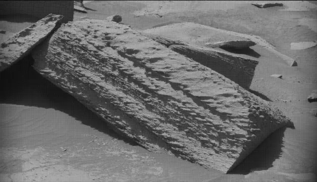 Sol 4525: Mast Camera (Mastcam)