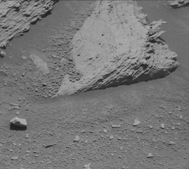 Sol 4525: Mast Camera (Mastcam)