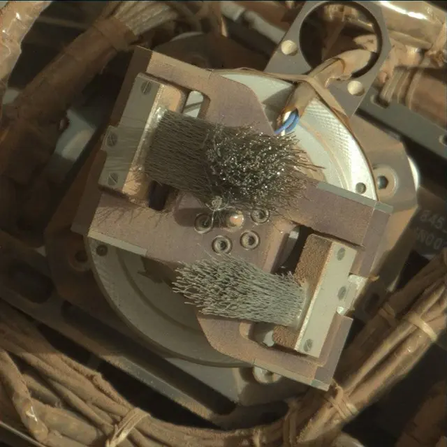 Sol 4525: Mast Camera (Mastcam)