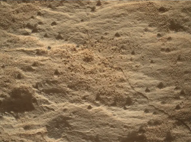 Sol 4525: Mars Hand Lens Imager (MAHLI)