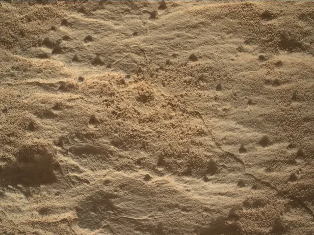 Sol 4525: Mars Hand Lens Imager (MAHLI)