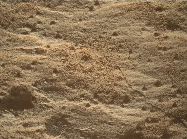 Sol 4525: Mars Hand Lens Imager (MAHLI)