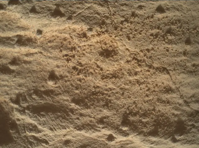 Sol 4525: Mars Hand Lens Imager (MAHLI)