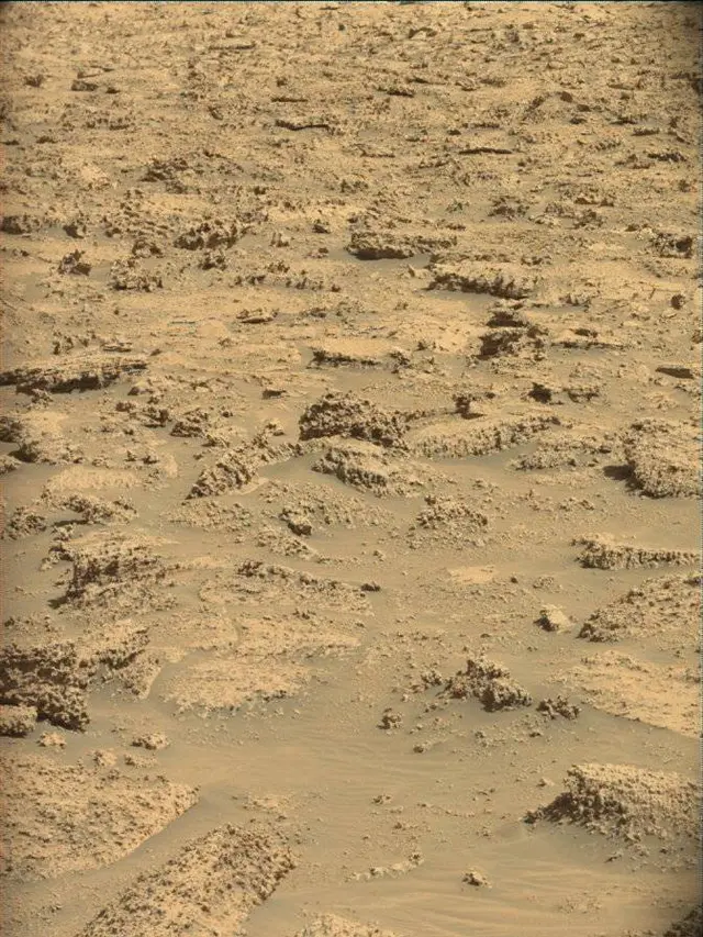 Sol 4526: Mast Camera (Mastcam)