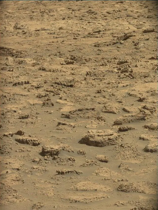 Sol 4526: Mast Camera (Mastcam)
