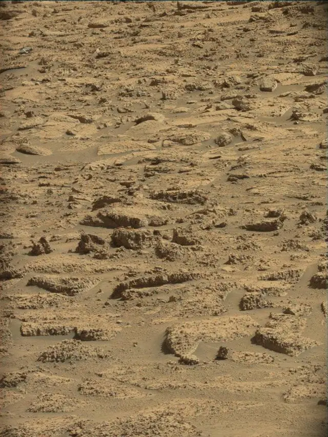 Sol 4526: Mast Camera (Mastcam)