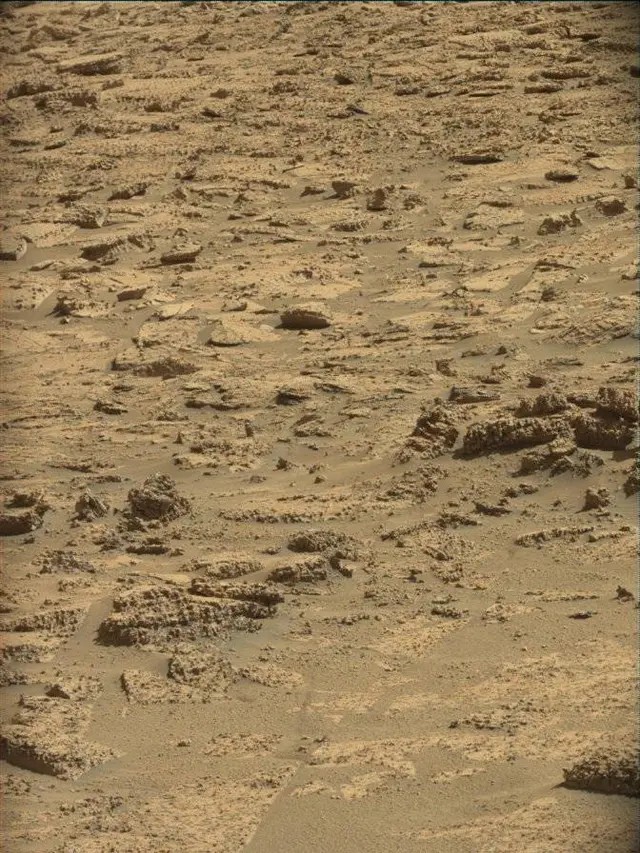Sol 4526: Mast Camera (Mastcam)