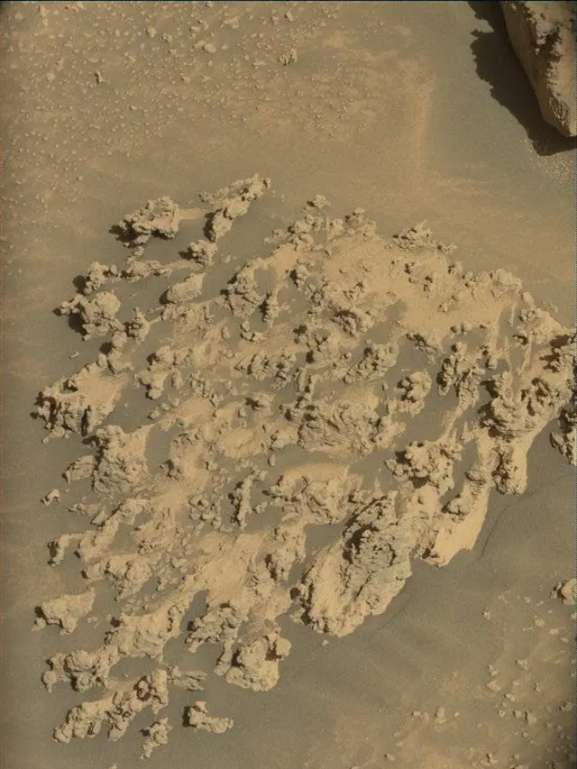 Sol 4526: Mast Camera (Mastcam)