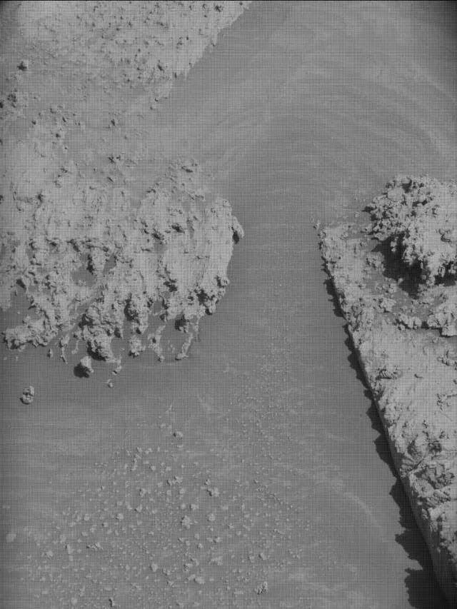 Sol 4526: Mast Camera (Mastcam)