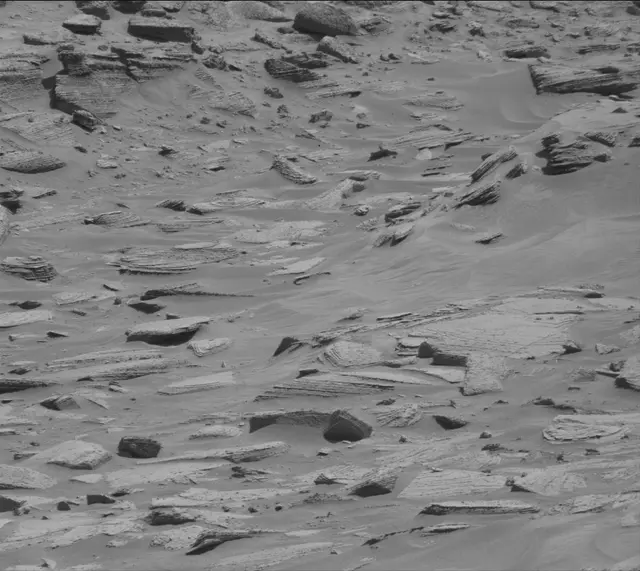 Sol 4526: Mast Camera (Mastcam)