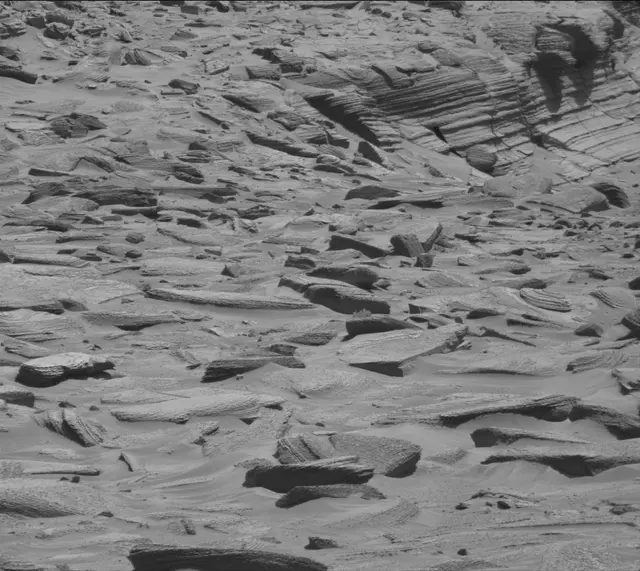 Sol 4526: Mast Camera (Mastcam)