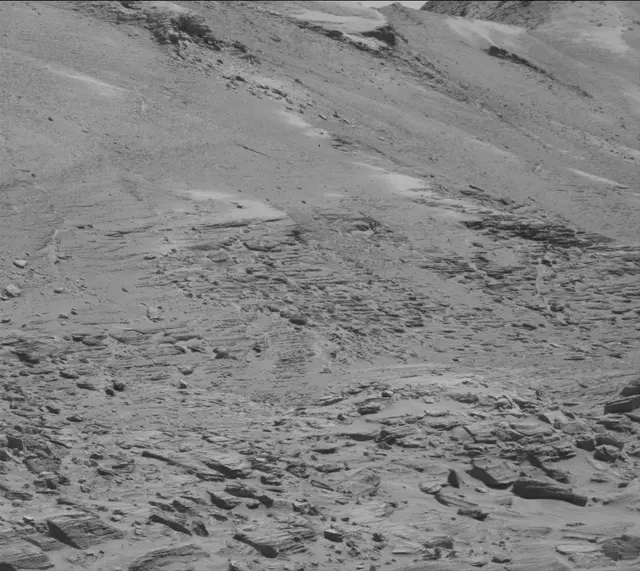 Sol 4526: Mast Camera (Mastcam)