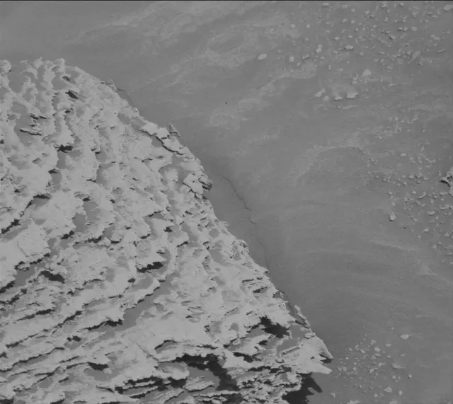 Sol 4526: Mast Camera (Mastcam)