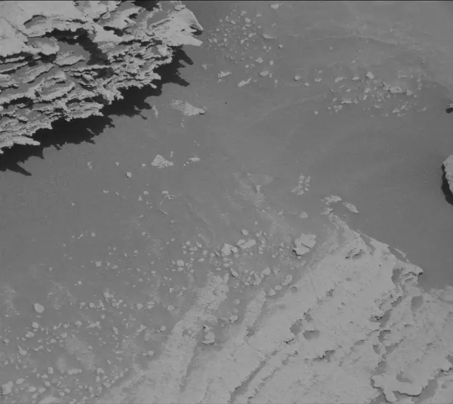 Sol 4526: Mast Camera (Mastcam)