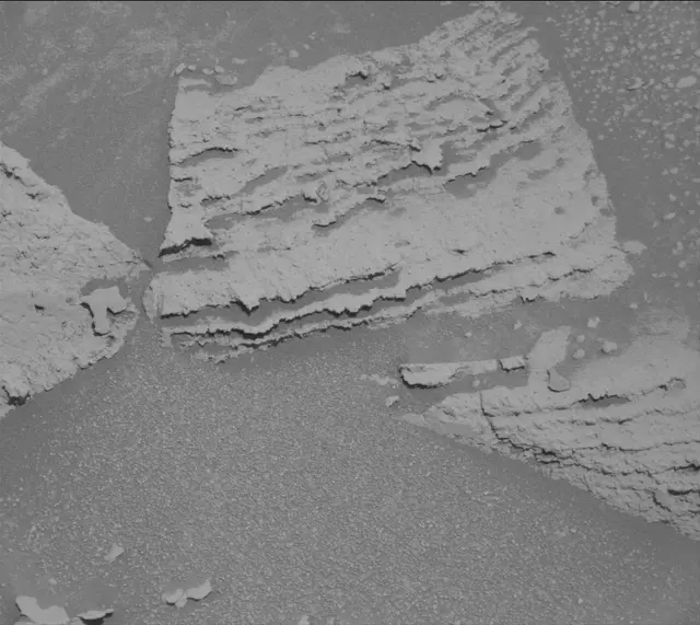 Sol 4526: Mast Camera (Mastcam)