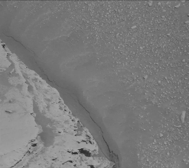Sol 4526: Mast Camera (Mastcam)