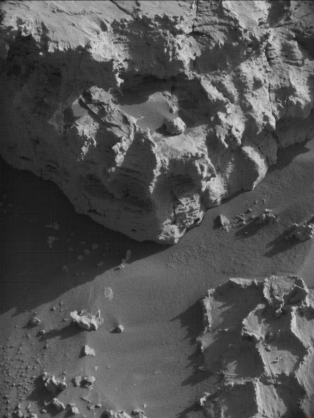 Sol 4527: Mast Camera (Mastcam)