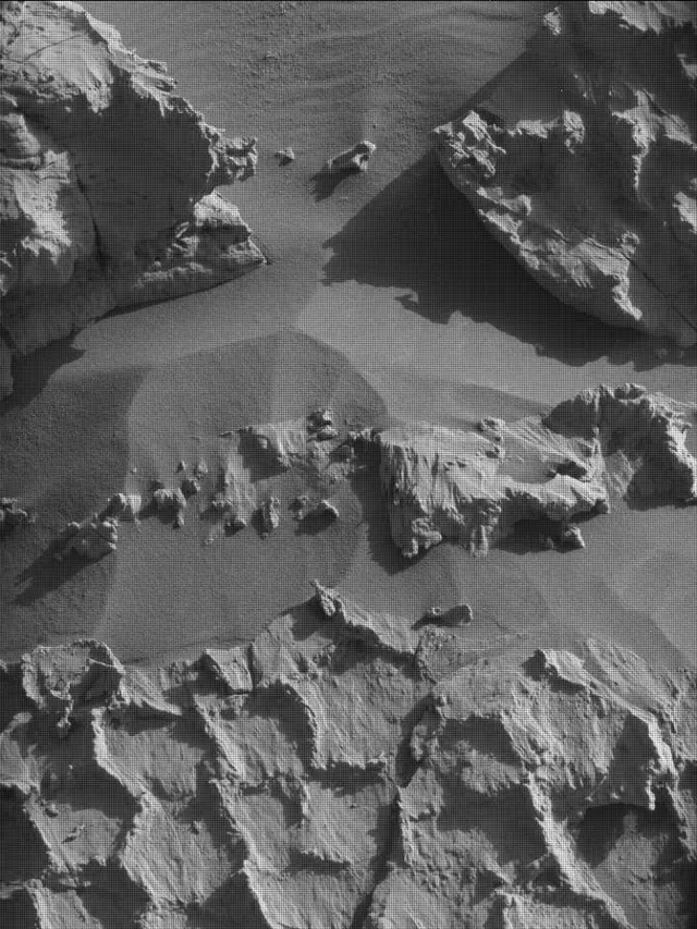 Sol 4527: Mast Camera (Mastcam)