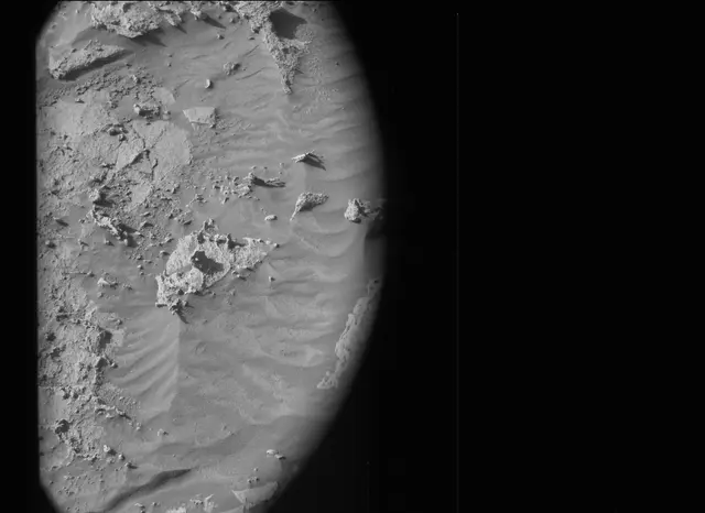 Sol 4527: Mast Camera (Mastcam)