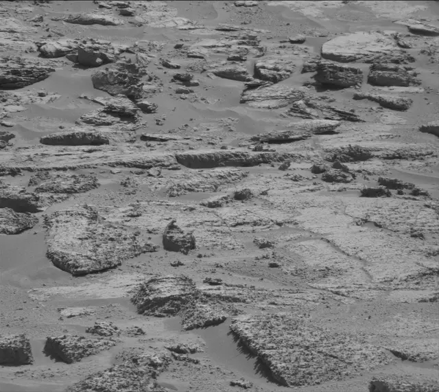 Sol 4527: Mast Camera (Mastcam)