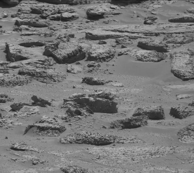 Sol 4527: Mast Camera (Mastcam)