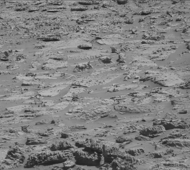 Sol 4527: Mast Camera (Mastcam)