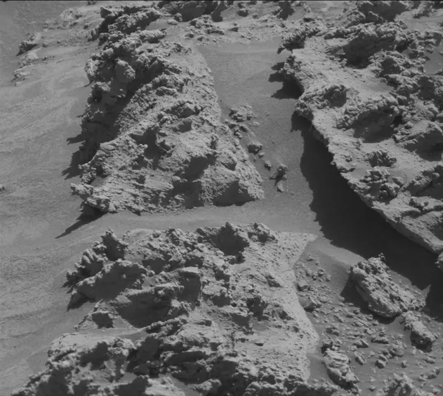 Sol 4527: Mast Camera (Mastcam)
