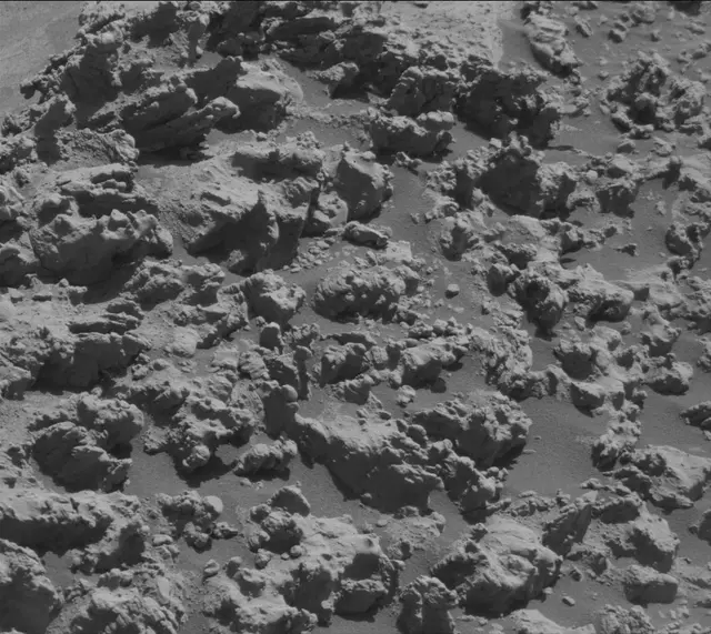 Sol 4527: Mast Camera (Mastcam)