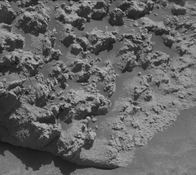 Sol 4527: Mast Camera (Mastcam)
