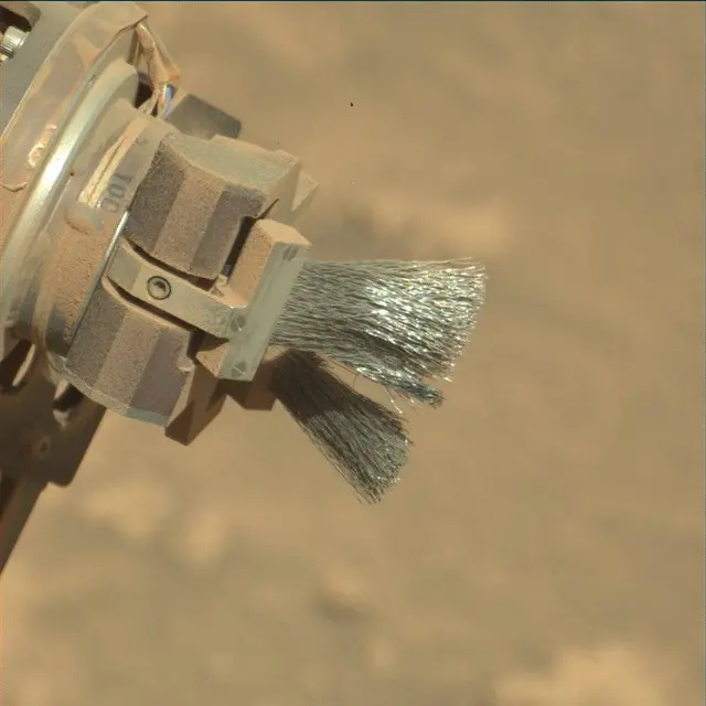 Sol 4527: Mast Camera (Mastcam)