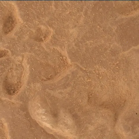 Sol 4527: Mars Hand Lens Imager (MAHLI)
