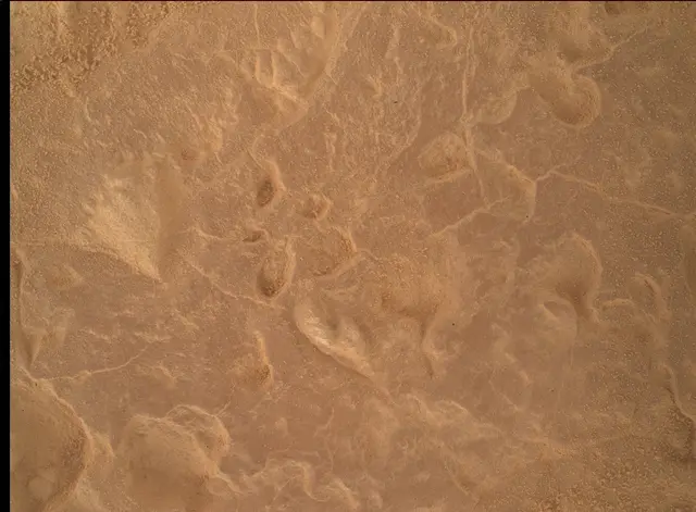 Sol 4527: Mars Hand Lens Imager (MAHLI)