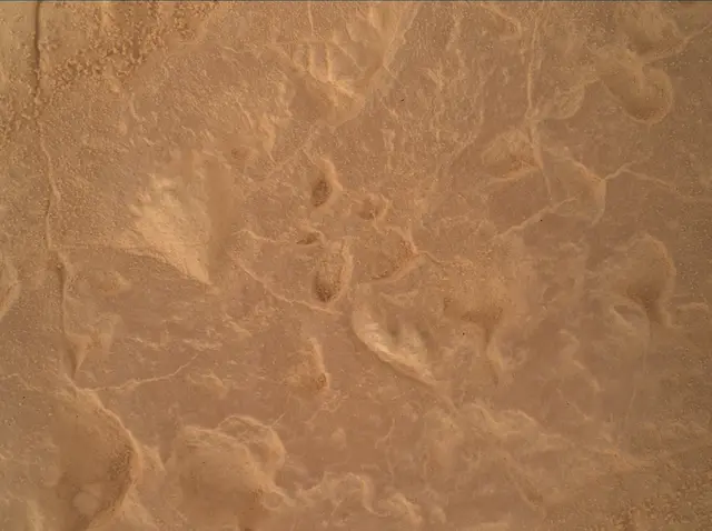 Sol 4527: Mars Hand Lens Imager (MAHLI)