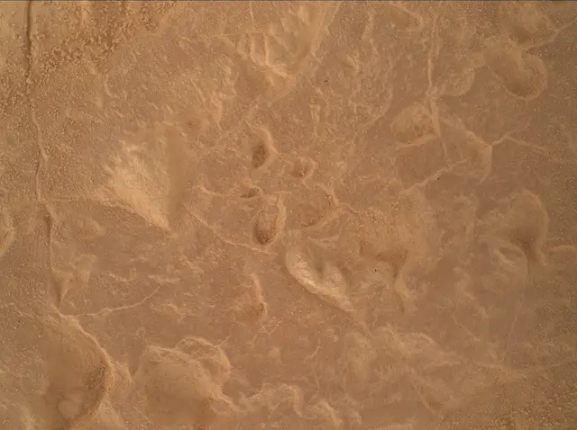 Sol 4527: Mars Hand Lens Imager (MAHLI)