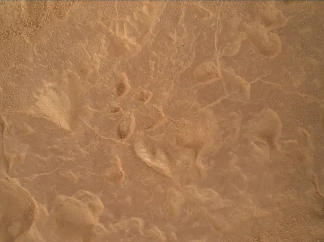 Sol 4527: Mars Hand Lens Imager (MAHLI)