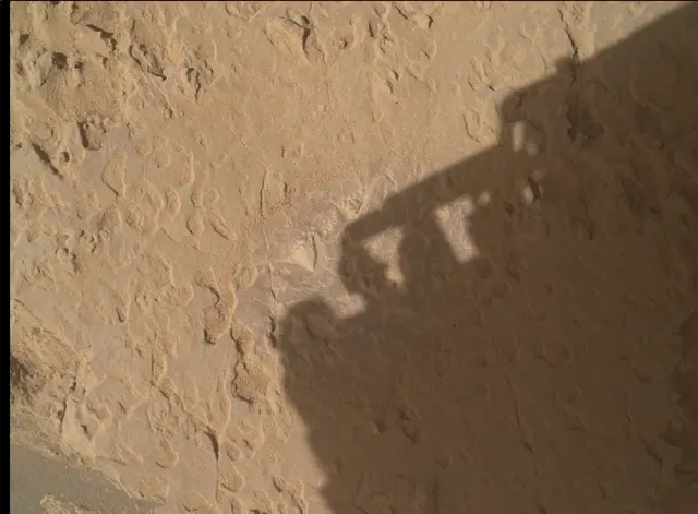 Sol 4527: Mars Hand Lens Imager (MAHLI)