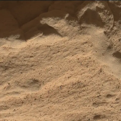 Sol 4529: Mars Hand Lens Imager (MAHLI)
