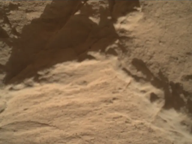 Sol 4529: Mars Hand Lens Imager (MAHLI)