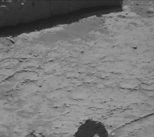 Sol 4532: Mast Camera (Mastcam)