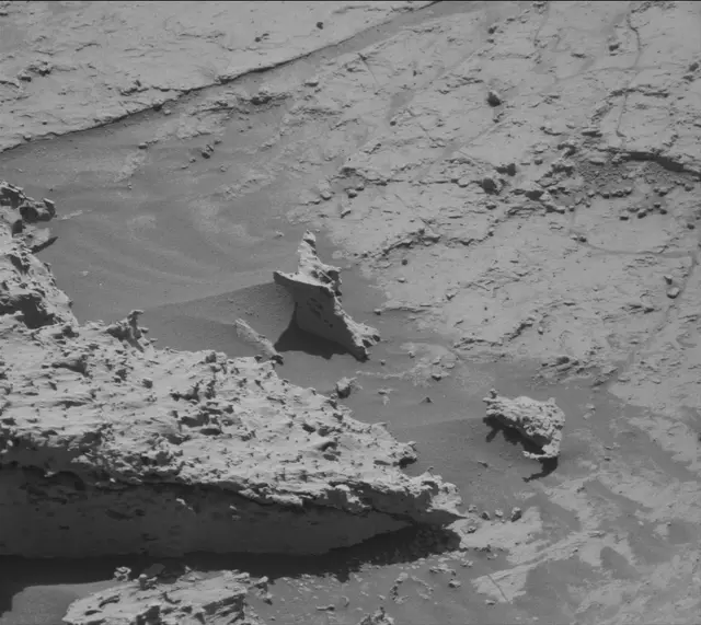 Sol 4532: Mast Camera (Mastcam)