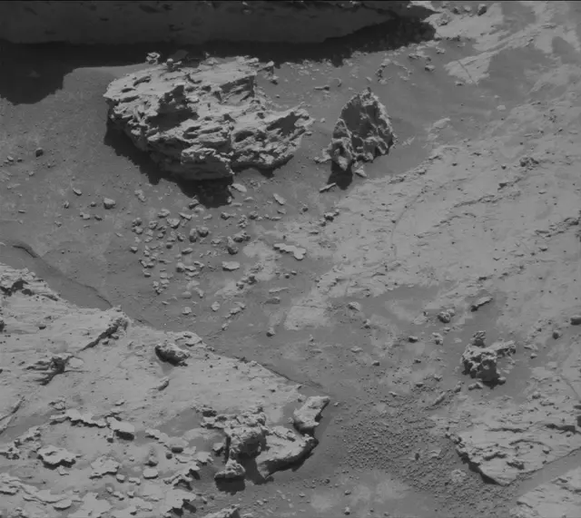 Sol 4532: Mast Camera (Mastcam)