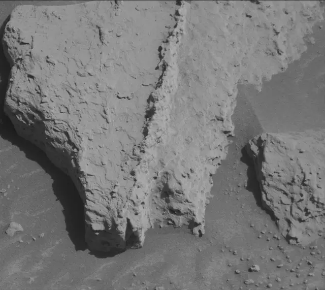 Sol 4532: Mast Camera (Mastcam)