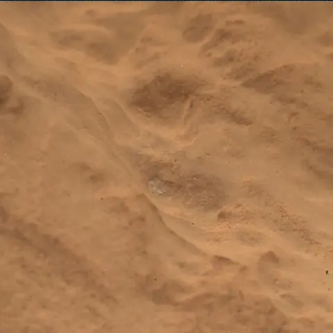 Sol 4532: Mars Hand Lens Imager (MAHLI)