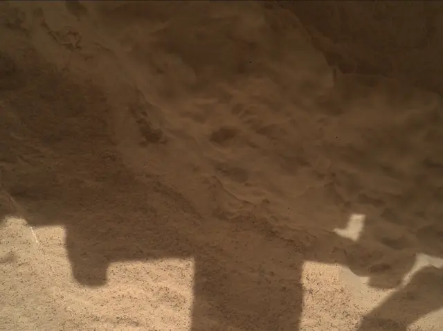 Sol 4532: Mars Hand Lens Imager (MAHLI)