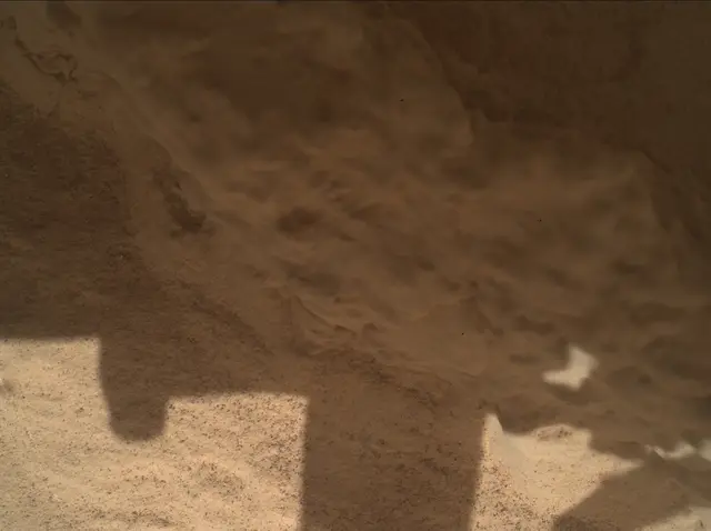 Sol 4532: Mars Hand Lens Imager (MAHLI)