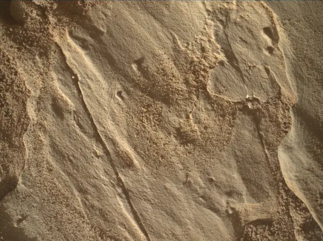 Sol 4536: Mars Hand Lens Imager (MAHLI)