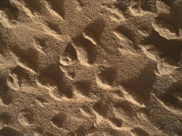 Sol 4536: Mars Hand Lens Imager (MAHLI)