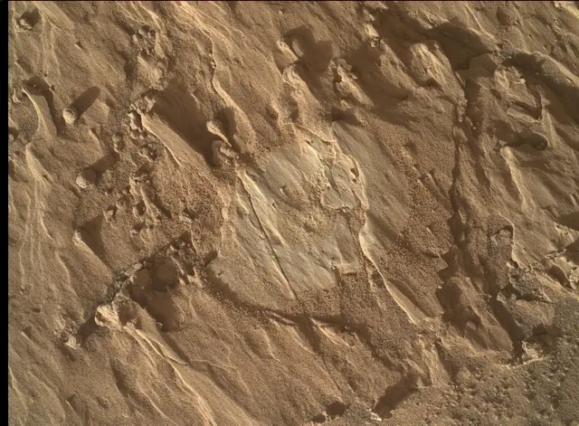 Sol 4536: Mars Hand Lens Imager (MAHLI)